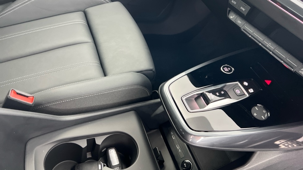 Used Audi Q4 e-tron 2024 for sale - 77021849: Photo 29