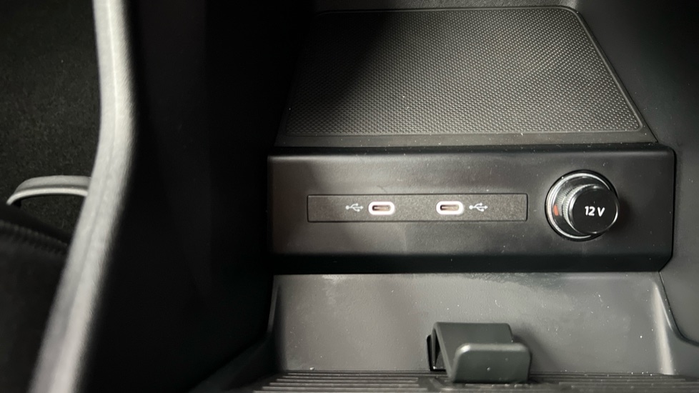 Used Audi Q4 e-tron 2024 for sale - 77021849: Photo 39