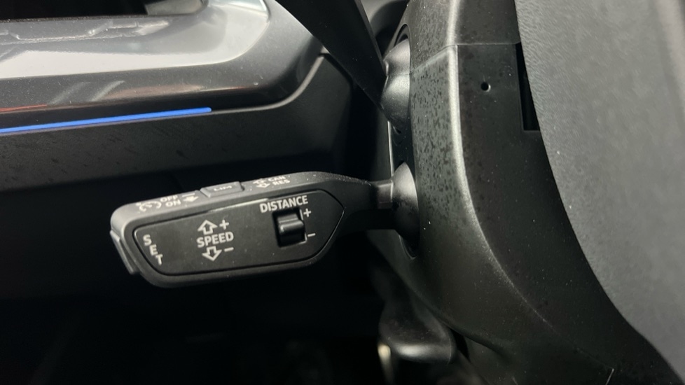 Used Audi Q4 e-tron 2024 for sale - 77021849: Photo 43