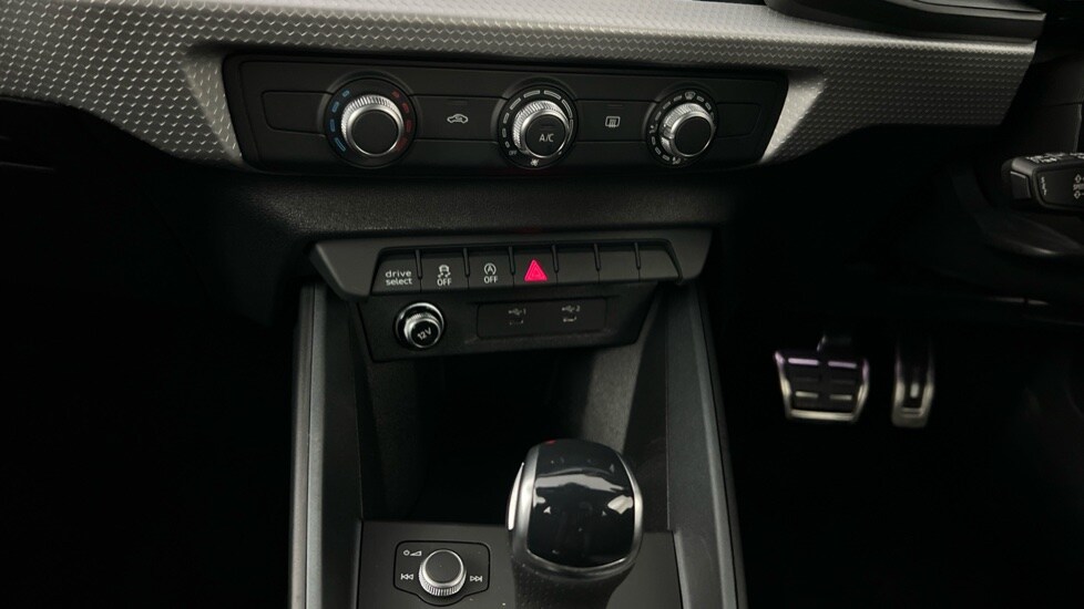 Used Audi A1 2024 for sale - 76355226: Photo 16