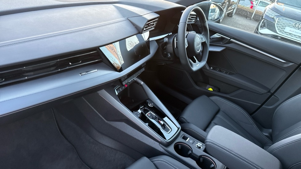 Used Audi A3 2025 for sale - 76796396: Photo 2