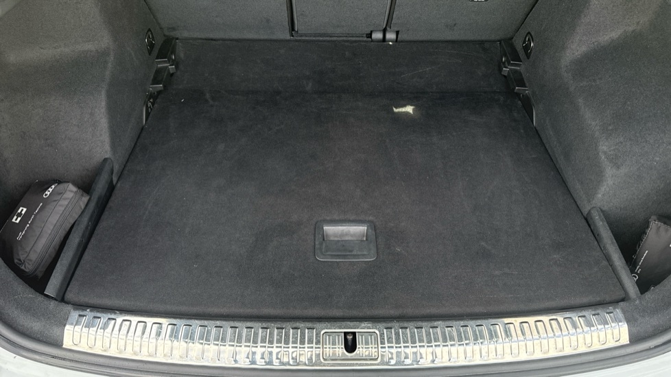 Used Audi Q3 2019 for sale - 76954299: Photo 18