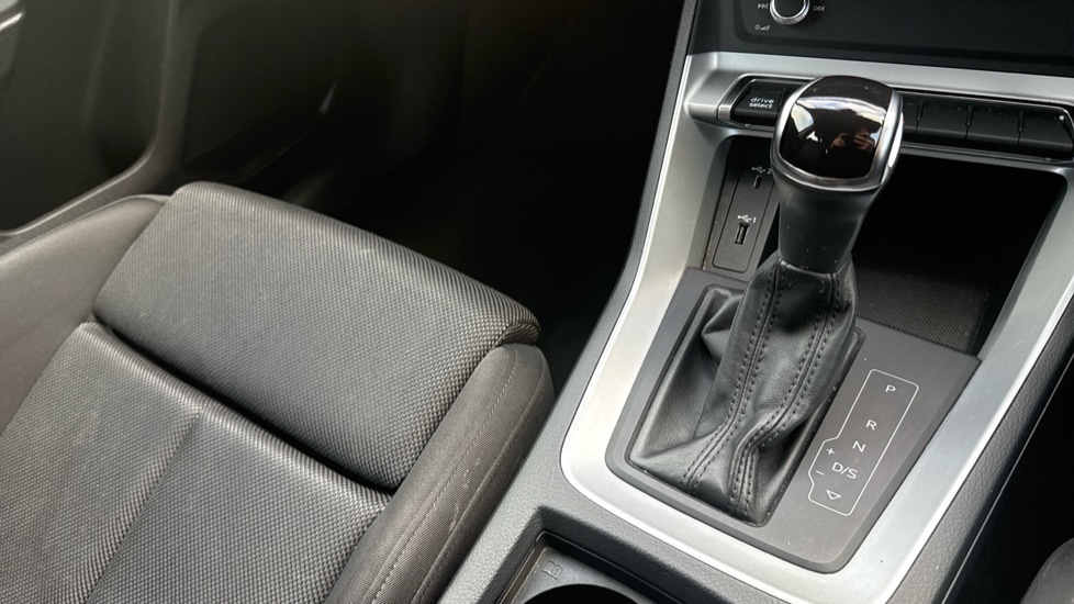 Used Audi Q3 2019 for sale - 76954299: Photo 26