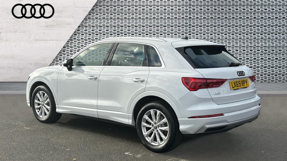 Used Audi Q3 2019 for sale - 76954299: Photo 3