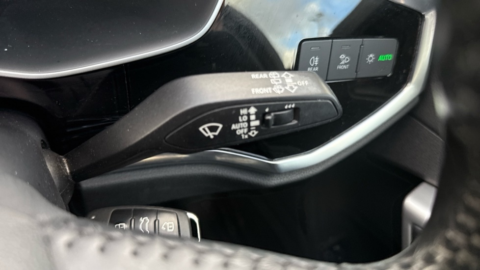 Used Audi Q3 2019 for sale - 76954299: Photo 30