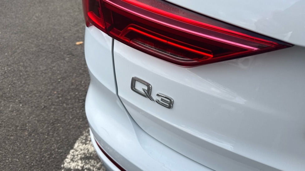 Used Audi Q3 2019 for sale - 76954299: Photo 37