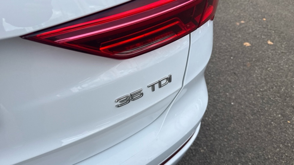 Used Audi Q3 2019 for sale - 76954299: Photo 38