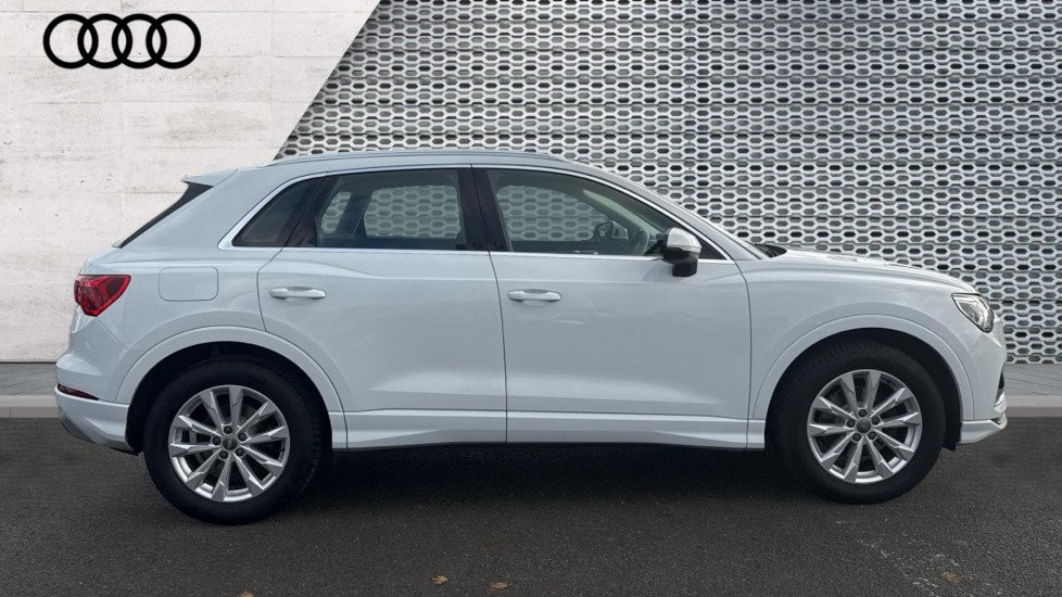Used Audi Q3 2019 for sale - 76954299: Photo 4