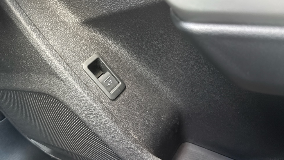 Used Audi Q3 2019 for sale - 76954299: Photo 41