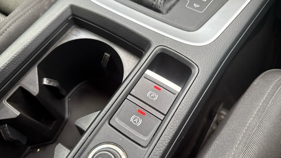 Used Audi Q3 2019 for sale - 76954299: Photo 44