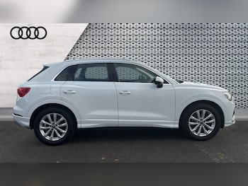 Used Audi Q3 2019 for sale - 76954299: Photo