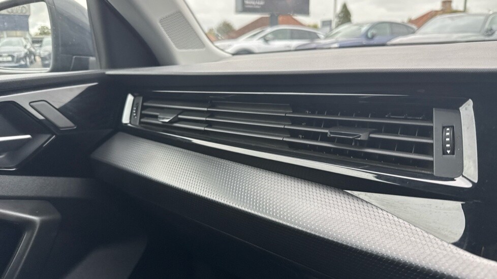 Used Audi A1 2023 for sale - 76575251: Photo 41