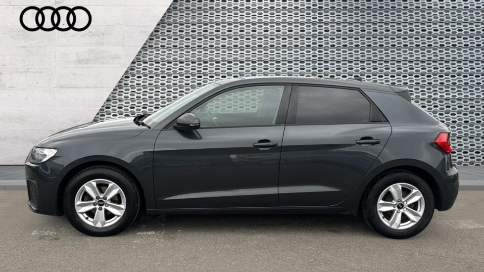 Used Audi A1 2023 for sale - 76575251: Photo 9