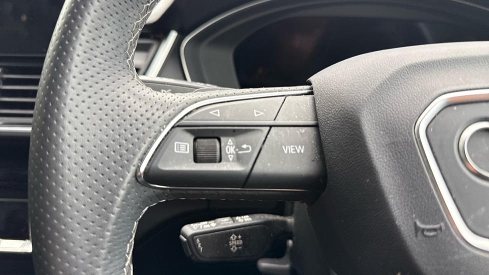 Used Audi Q5 2023 for sale - 76074243: Photo 24