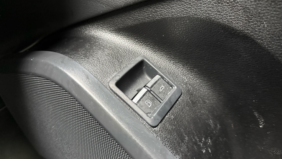 Used Audi Q5 2023 for sale - 76074243: Photo 43