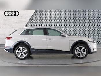 Used Audi e-tron 2021 for sale - 75722213: Photo