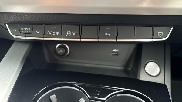 Used Audi A4 2022 for sale - 76229214: Photo 44