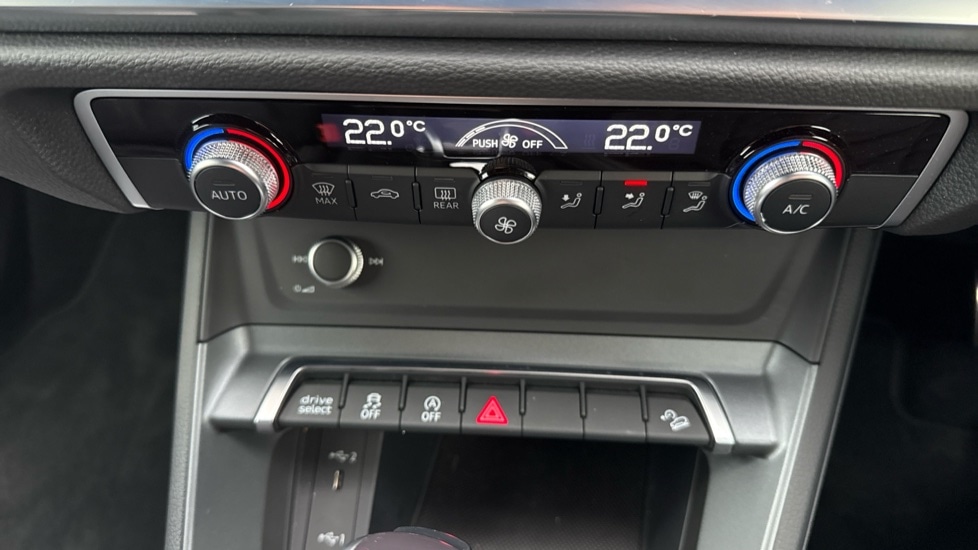 Used Audi Q3 2025 for sale - 76528901: Photo 16