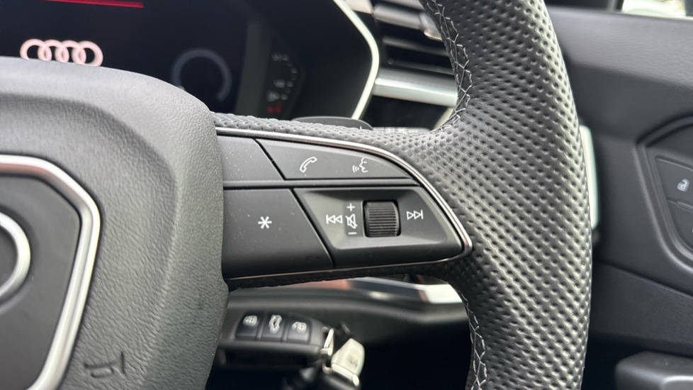 Used Audi Q3 2025 for sale - 76528901: Photo 23