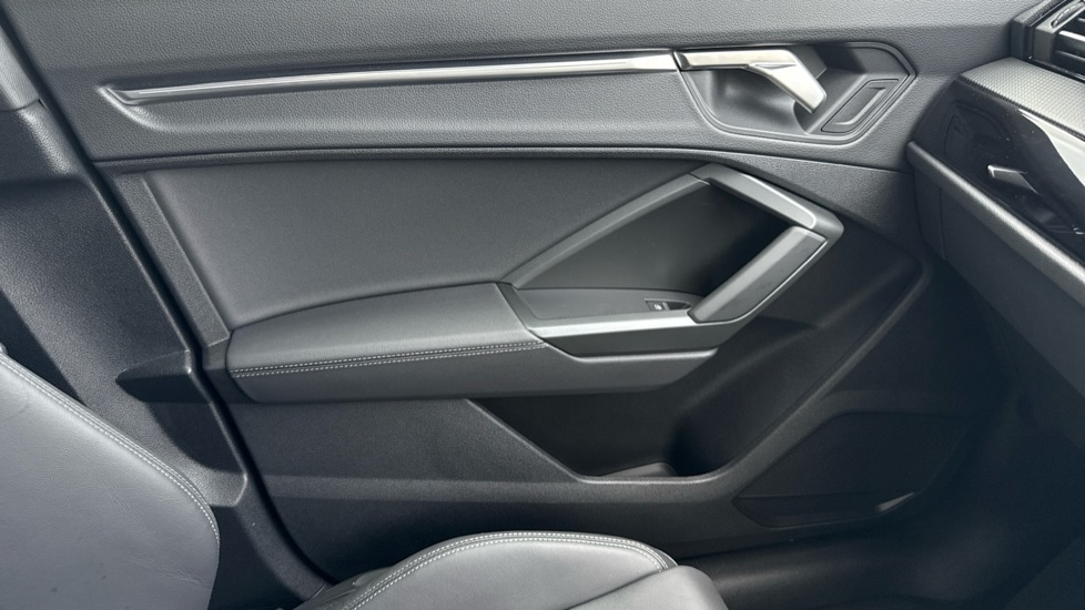 Used Audi Q3 2025 for sale - 76528901: Photo 28