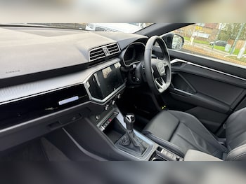 Used Audi Q3 2025 for sale - 76528901: Photo