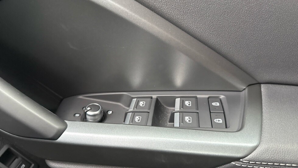 Used Audi Q3 2025 for sale - 76528901: Photo 46