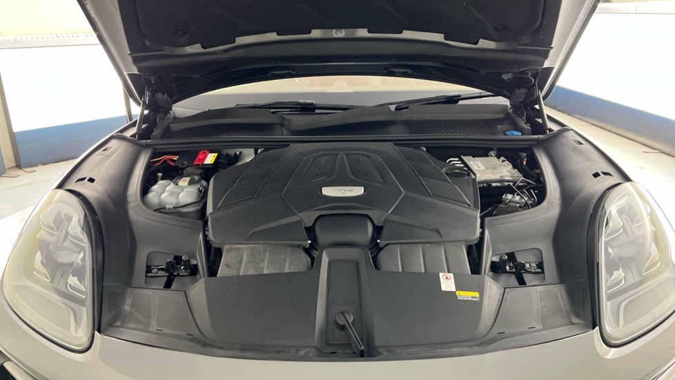 Used Porsche Cayenne 2020 for sale - 76597914: Photo 16