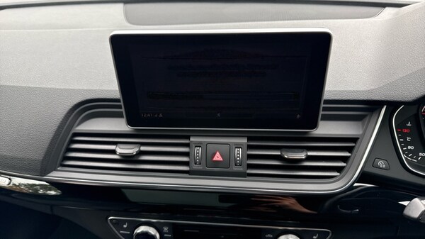 Used Audi Q5 2020 for sale - 76217233: Photo 38