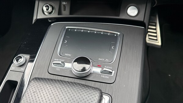Used Audi Q5 2020 for sale - 76217233: Photo 48