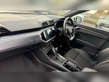 Used Audi Q3 2021 for sale - 76375490: Photo