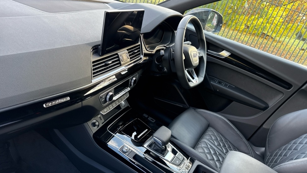 Used Audi Q5 2024 for sale - 77010267: Photo 2