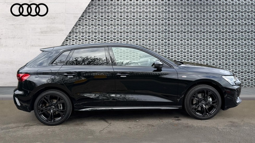 Used Audi A3 2025 for sale - 76796393: Photo 4