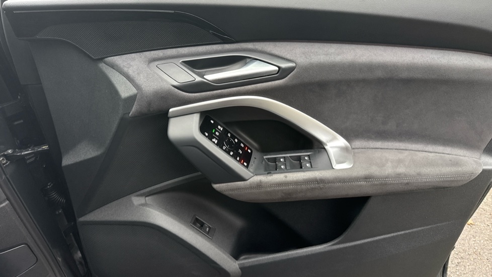 Used Audi Q5 2025 for sale - 76773313: Photo 28