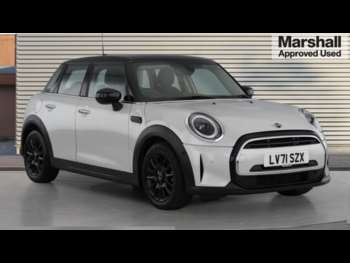 Used MINI Hatch 2021 for sale - 75241275: Photo