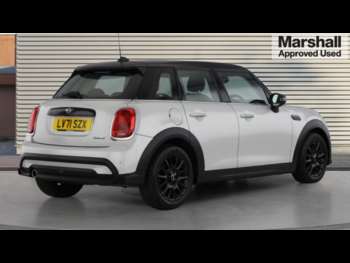 Used MINI Hatch 2021 for sale - 75241275: Photo