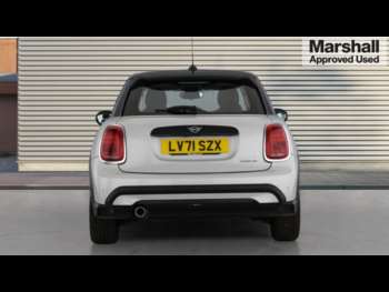 Used MINI Hatch 2021 for sale - 75241275: Photo