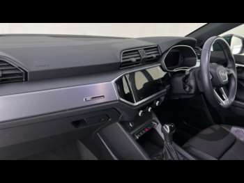 Used Audi Q3 2023 for sale - 74962819: Photo