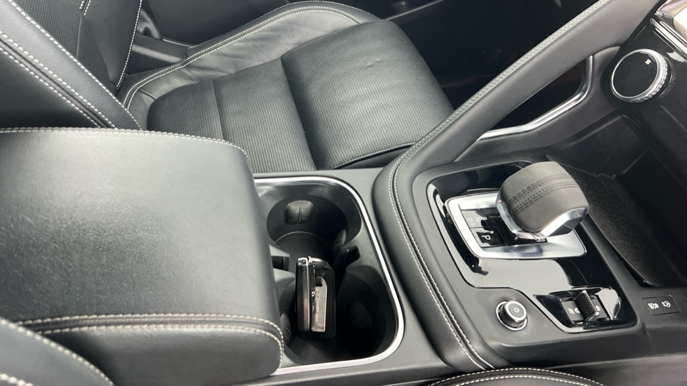 Used Jaguar E-Pace 2021 for sale - 76635734: Photo 28