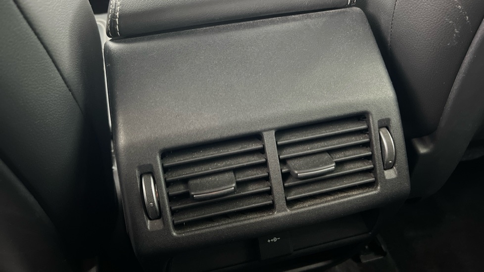 Used Jaguar E-Pace 2021 for sale - 76635734: Photo 32