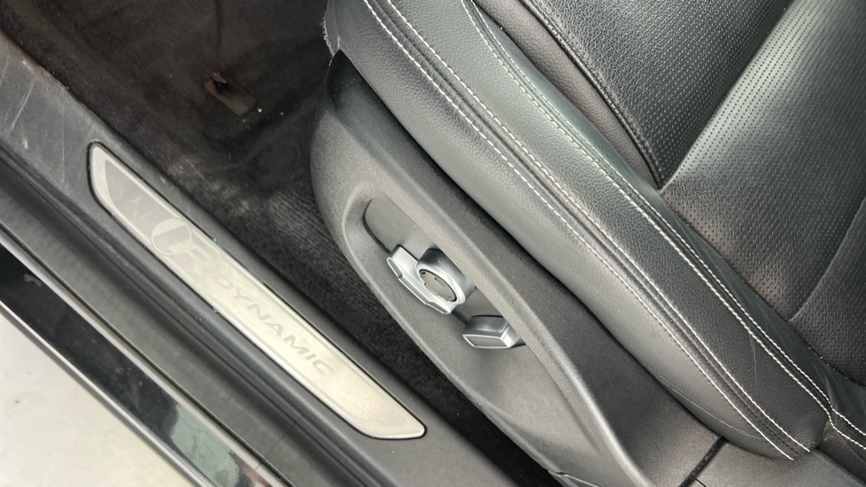 Used Jaguar E-Pace 2021 for sale - 76635734: Photo 35