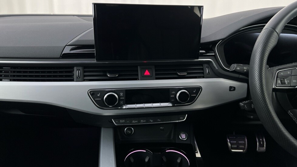 Used Audi A4 2023 for sale - 77018335: Photo 13