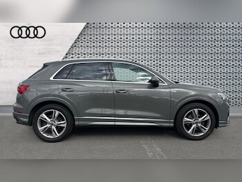 Used Audi Q3 2020 for sale - 75465957: Photo