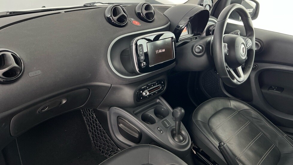 Used smart fortwo 2019 for sale - 76501523: Photo 10