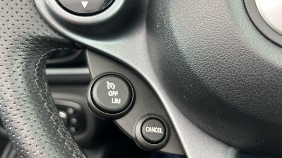 Used smart fortwo 2019 for sale - 76501523: Photo 38