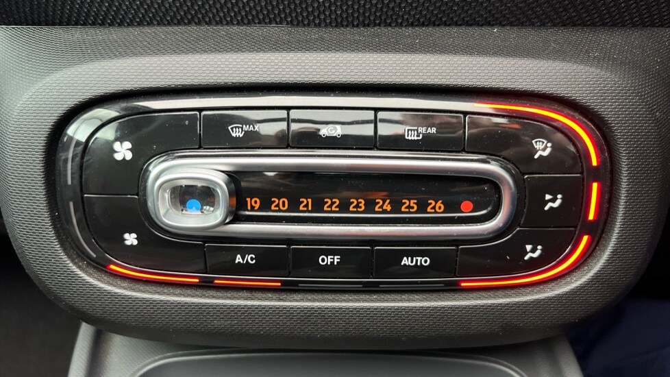 Used smart fortwo 2019 for sale - 76501523: Photo 40