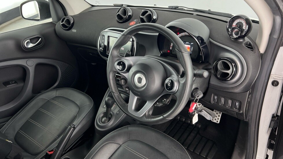 Used smart fortwo 2019 for sale - 76501523: Photo 9