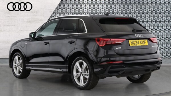 Used Audi Q3 2024 for sale - 75465613: Photo 3