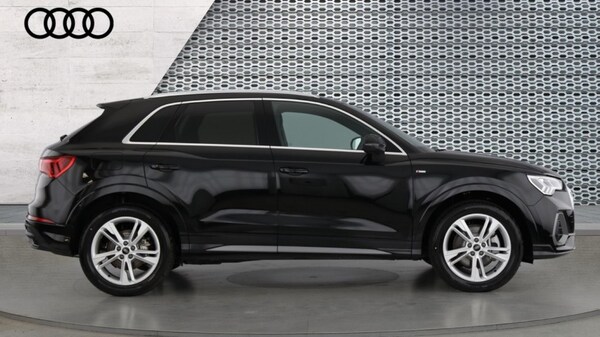 Used Audi Q3 2024 for sale - 75465613: Photo 4