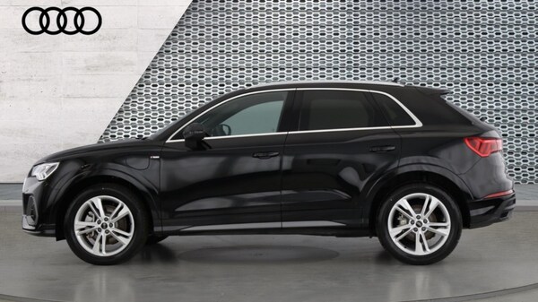 Used Audi Q3 2024 for sale - 75465613: Photo 9