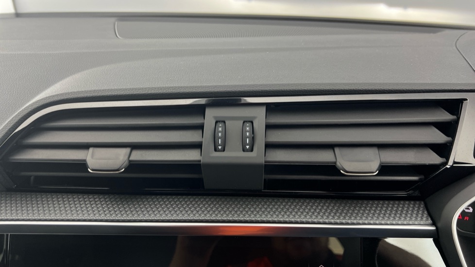 Used Audi Q3 2024 for sale - 76447333: Photo 16